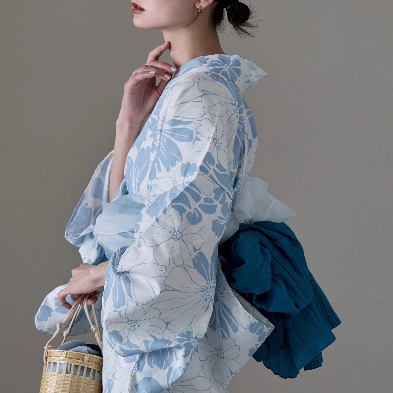 Robe Yukata Kimono Traditionne - Ethnic Fashion Dress avis et prix
