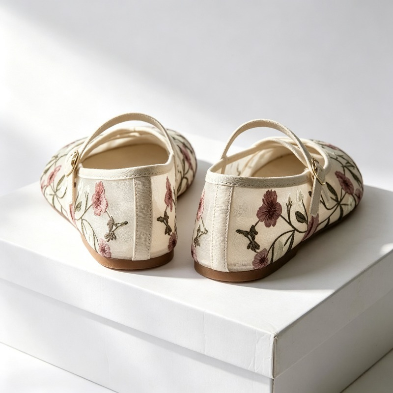Maille brodée loisirs ballerin - Ethnic Fashion Brand avis et prix