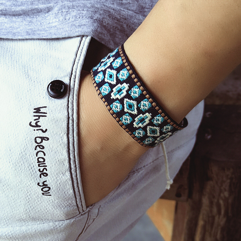 Bracelets Jacquard en Coton et - Ethnic Fashion Brand avis et prix