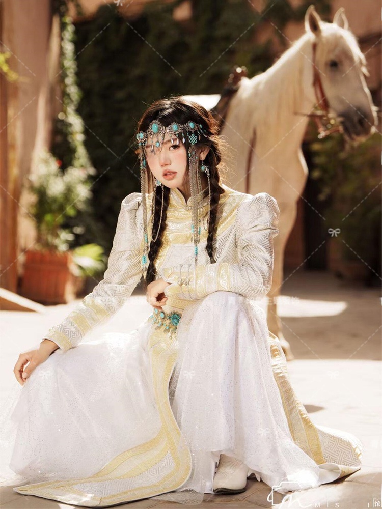 Costume de photographie sur le - Ethnic Fashion Studio avis et prix